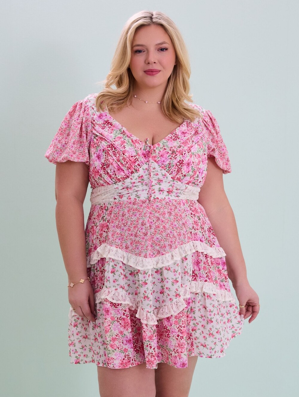 Arula Aderny Patchwork Pink Floral Mini Dress‎